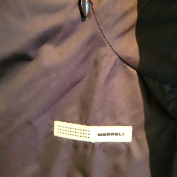 Merrell Lightweight Jacket - Picture 3 of 8